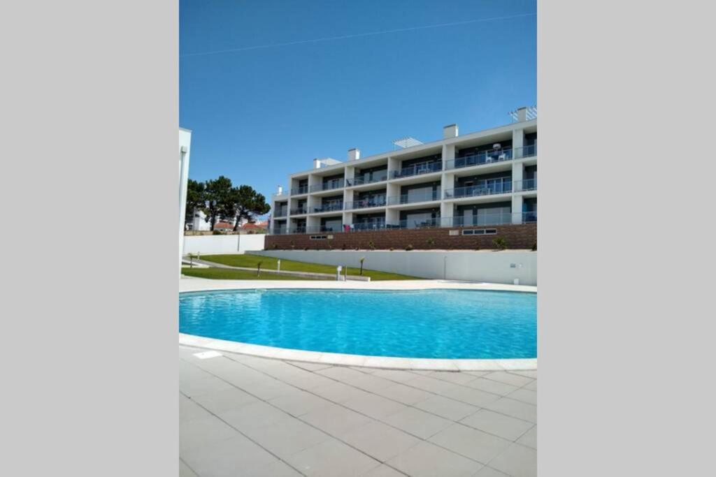Gino'S House Apartment Nazare Bagian luar foto
